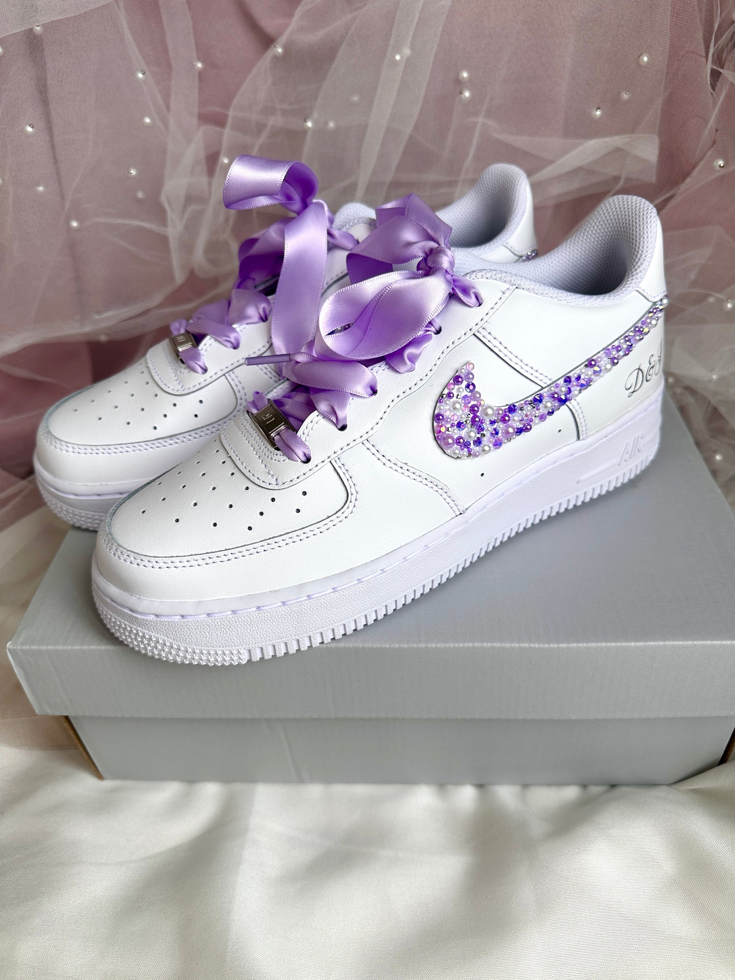 Bridal Shoe Braut Schuhe Air Force One mit Perlen Nike Special