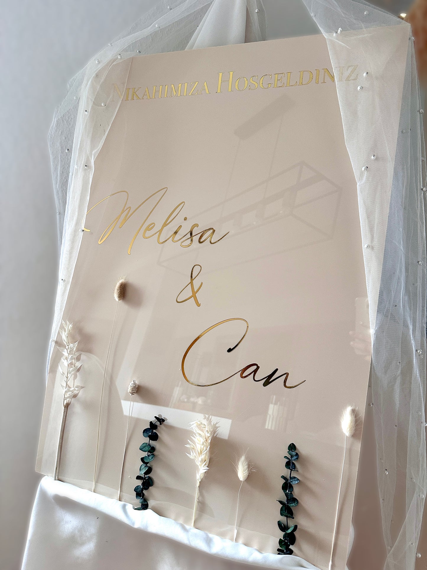 Willkommensschild für Henna, Verlobung, Hochzeit beige Blumen