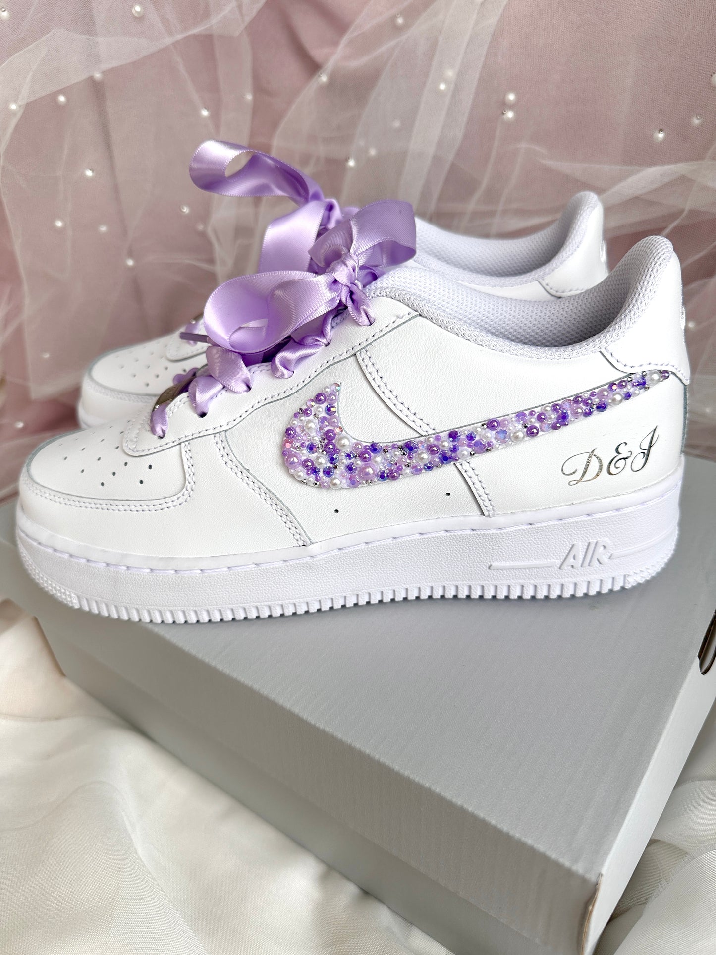 Bridal Shoe Braut Schuhe Air Force One mit Perlen Nike Special