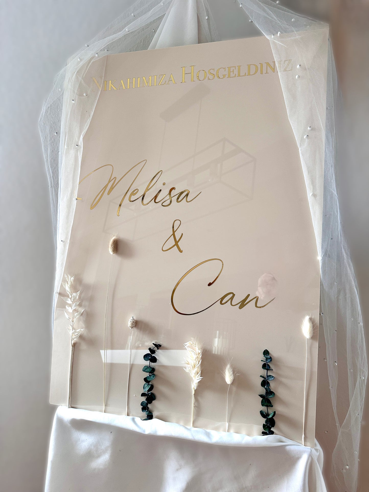 Willkommensschild für Henna, Verlobung, Hochzeit beige Blumen