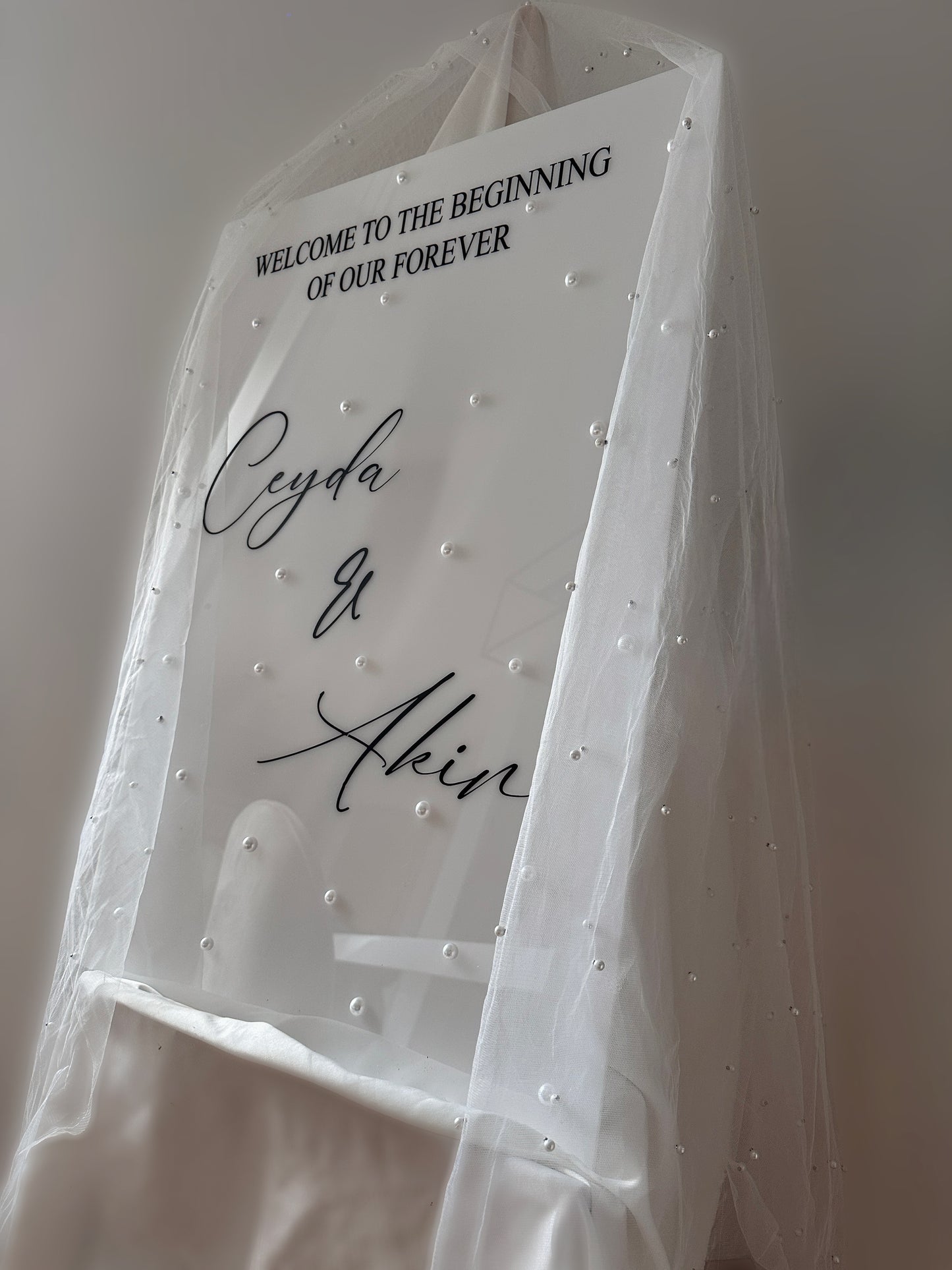 Willkommensschild für Henna, Verlobung, Hochzeit weiß Perlen