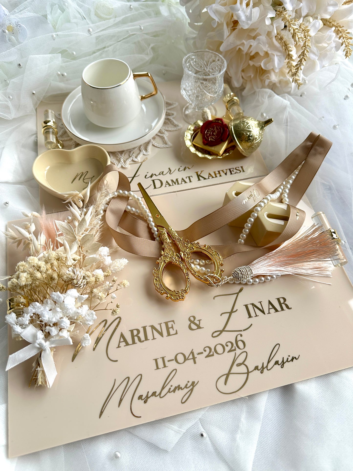 Verlobungstablett Acryl Luxury soft beige