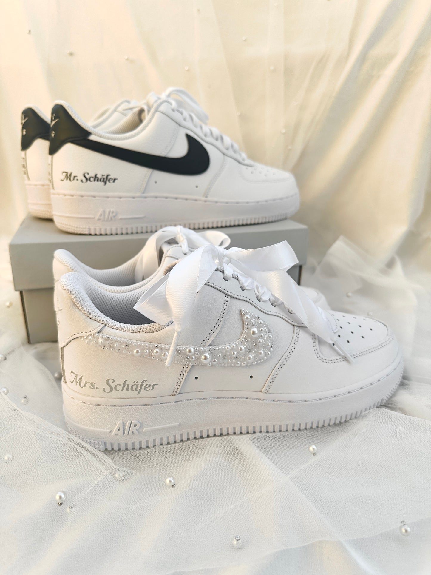 Bridal Shoe Braut Schuhe Air Force One mit Perlen Nike