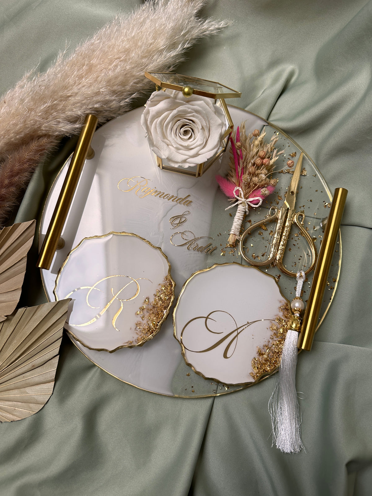 Sözümüz Söz Gravur Verlobungstablett Oval Acryl Mit Gravur – Personalisiert Für Paare | Türkische Hochzeit & Nikah Verlobungstablett Set Mit Perlen